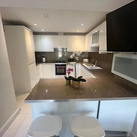 Zenobia London Luxury Apartments ฟินชืลีย์ ภายนอก รูปภาพ