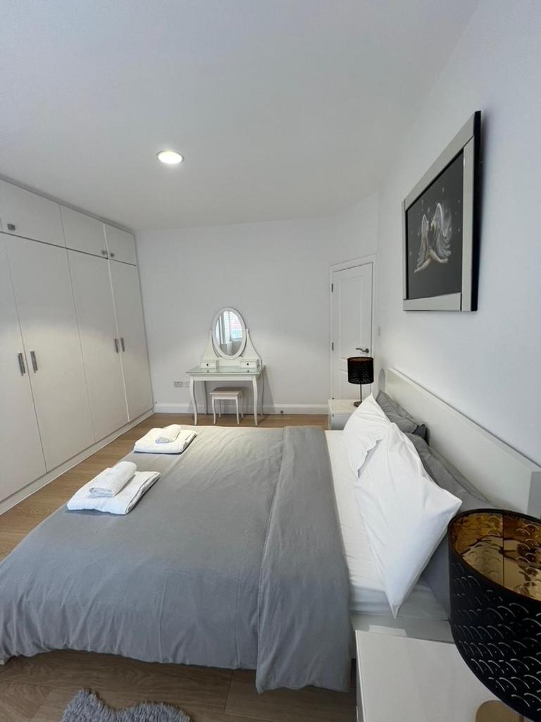 Zenobia London Luxury Apartments ฟินชืลีย์ ภายนอก รูปภาพ