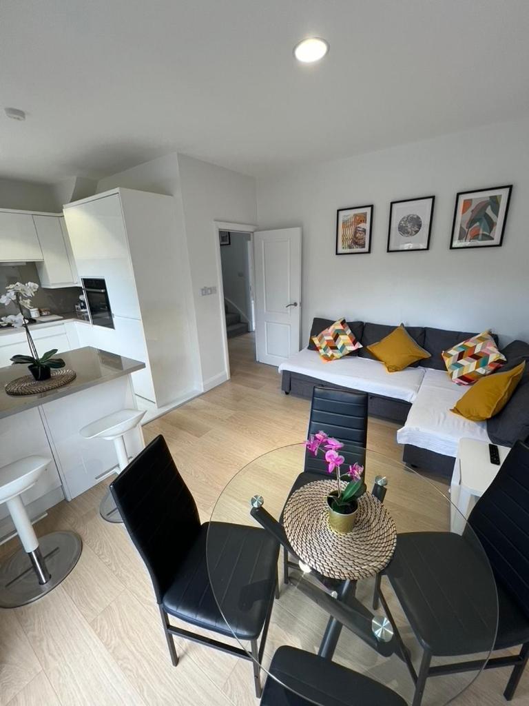 Zenobia London Luxury Apartments ฟินชืลีย์ ภายนอก รูปภาพ