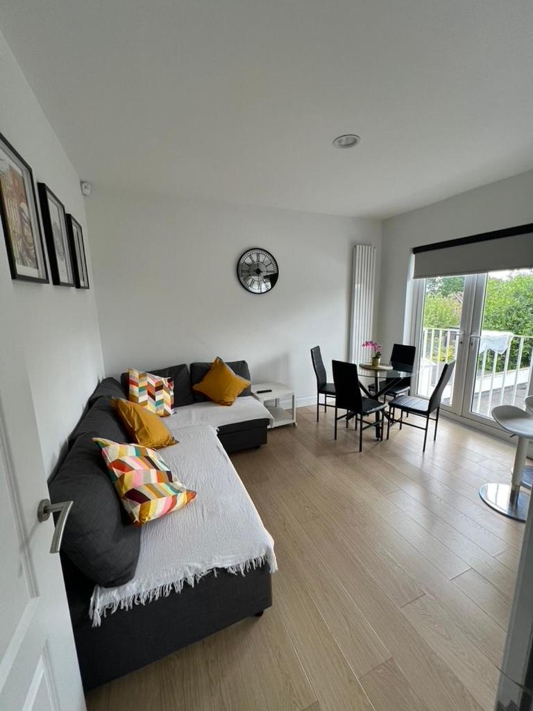 Zenobia London Luxury Apartments ฟินชืลีย์ ภายนอก รูปภาพ