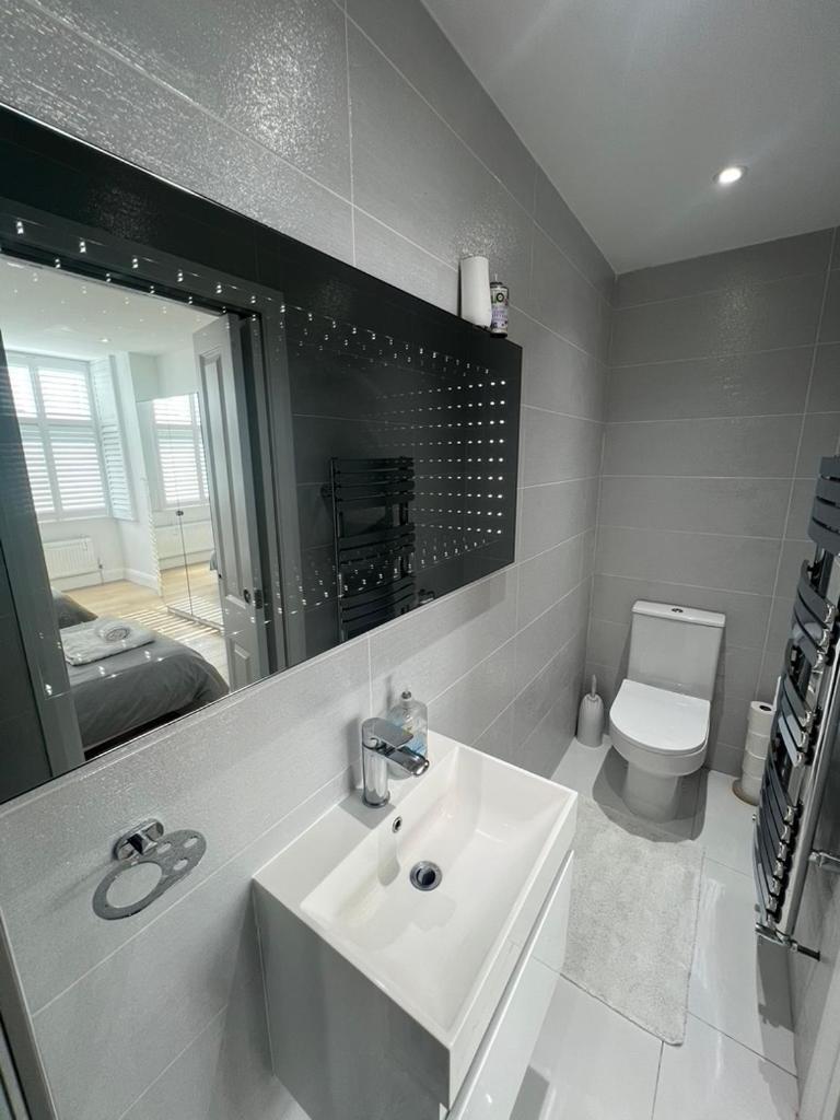 Zenobia London Luxury Apartments ฟินชืลีย์ ภายนอก รูปภาพ