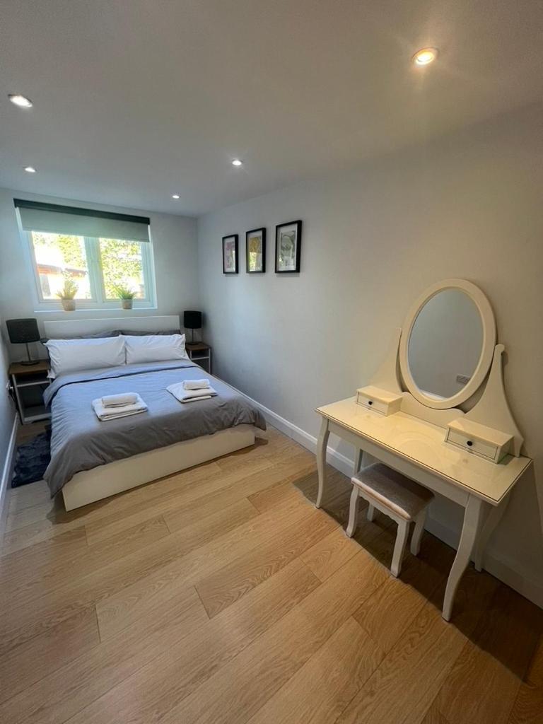 Zenobia London Luxury Apartments ฟินชืลีย์ ภายนอก รูปภาพ