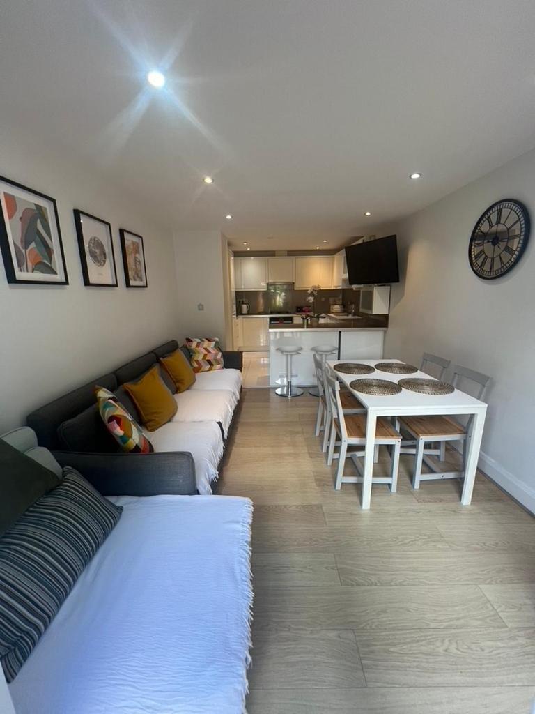 Zenobia London Luxury Apartments ฟินชืลีย์ ภายนอก รูปภาพ